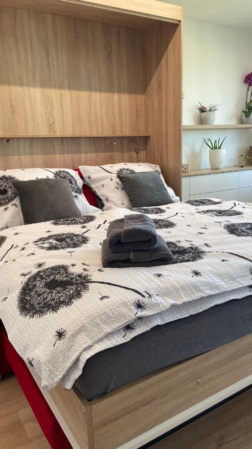 Apartman Na Zahradni Kyjov  Buitenkant foto